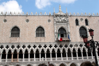 Картинка города венеция+ италия здание фонарь