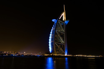 Картинка burj+al+arab+at+night города дубай+ оаэ парус отель