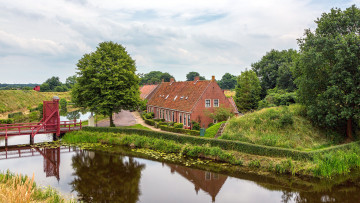 Картинка города -+пейзажи мост река дома улица