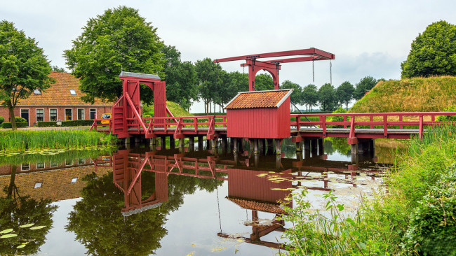 Обои картинки фото города, - мосты, зелень, мост, отражение, река