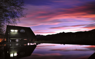 Картинка города -+пейзажи небо свет вечер звезды берег домик облака закат природа
