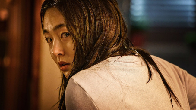 Обои картинки фото byeonsin , 2019, кино фильмы, -unknown , другое, преображение, ужасы, южная, корея, кадры, из, фильма