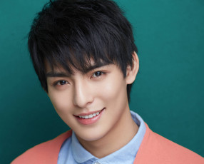 Картинка мужчины wang+hao+xuan ван хаосюань wang hao xuan