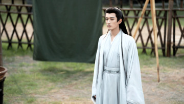 Картинка a+moment+but+forever кино+фильмы парень двор забор