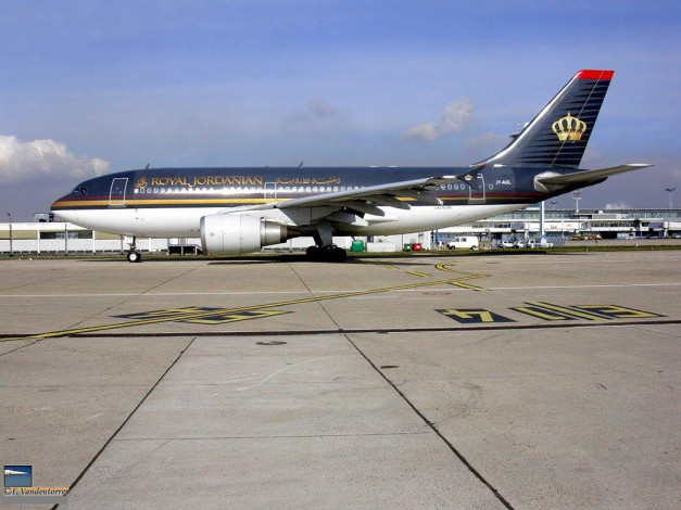 Обои картинки фото авиация, пассажирские, самолёты