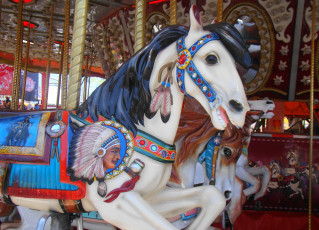 Картинка разное карусели качели аттракционы лошадь индеец