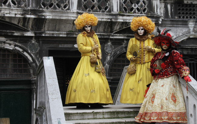 Обои картинки фото разное, маски, карнавальные, костюмы, венеция, карнавал