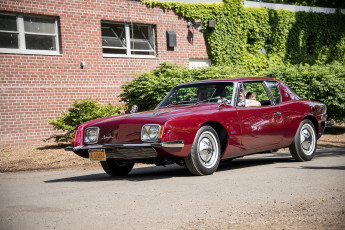 Картинка avanti+coupe автомобили avanti автопробег выставка автошоу