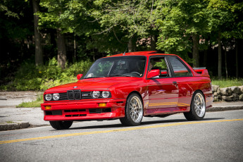 Картинка bmw+m3 автомобили bmw автошоу автопробег выставка