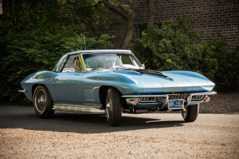 Картинка chevrolet+corvette автомобили corvette автопробег выставка автошоу