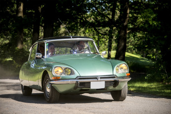 Картинка citroen+ds автомобили citroen выставка автошоу автопробег