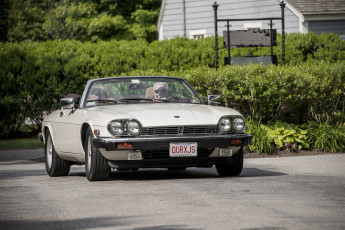 Картинка jaguar+xjs автомобили jaguar автопробег выставка автошоу