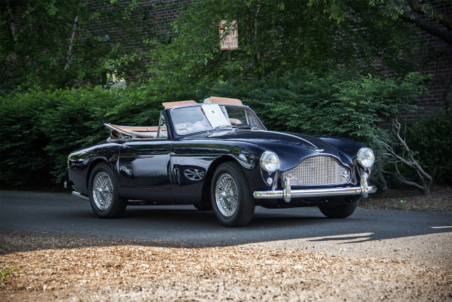 Обои картинки фото aston martin db3, автомобили, aston martin, автопробег, выставка, автошоу