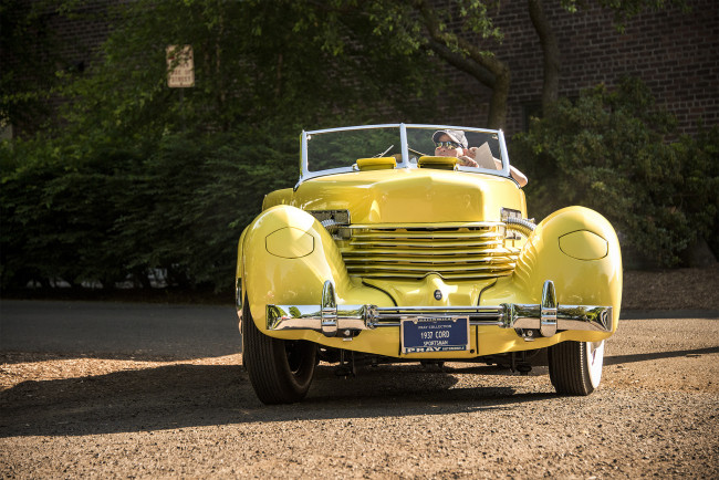 Обои картинки фото cord sportsman, автомобили, cord, выставка, автопробег, автошоу