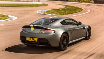 Картинка aston+martin+vantage+amr+v12+2018 автомобили aston+martin vantage aston martin 2018 v12 amr