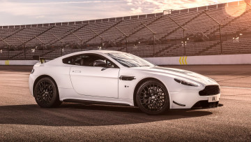Картинка aston+martin+vantage+amr+v8+2018 автомобили aston+martin aston martin amr vantage 2018 v8
