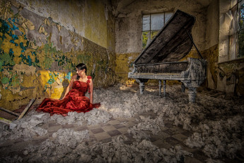 Картинка музыка -другое пианино девушка