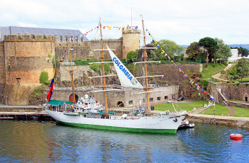 Картинка arc+gloria корабли парусники мачты паруса