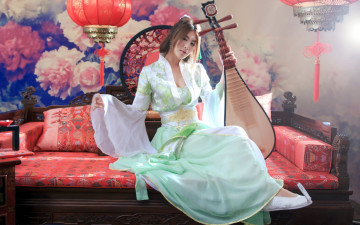 Картинка музыка -другое инструмент азиатка взгляд девушка мебель