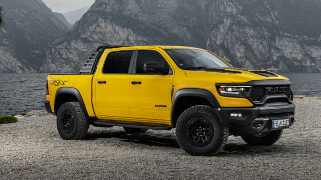 Обои картинки фото ram 1500 trx havoc edition 2023, автомобили, ram, 1500trx, havoc, edition, желтый, пикап