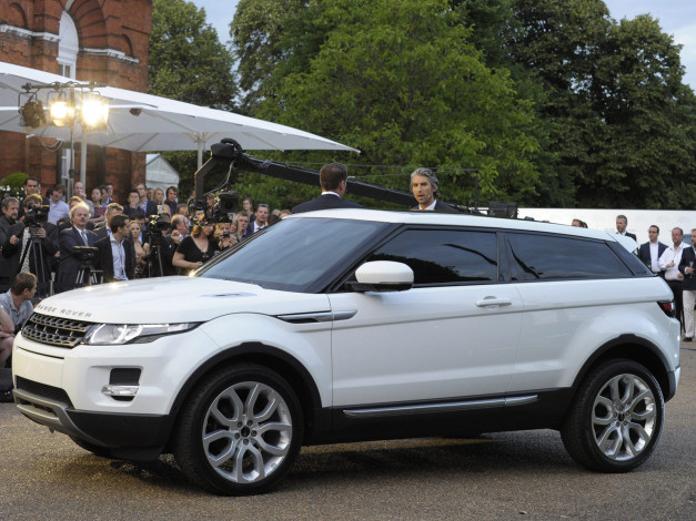 Обои картинки фото автомобили, выставки, уличные, фото