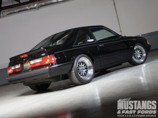 Картинка 1989 ford mustang lx 007 virgin gears автомобили