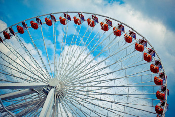 Картинка разное карусели качели аттракционы колесо обозрения