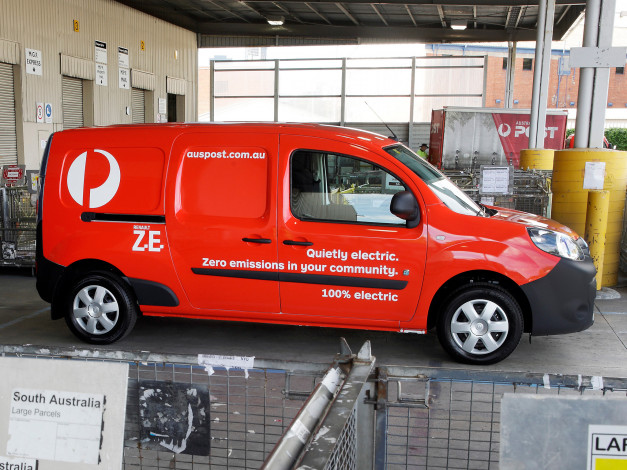 Обои картинки фото автомобили, renault, kangoo, красный, 2014г, au, post, z, e, maxi