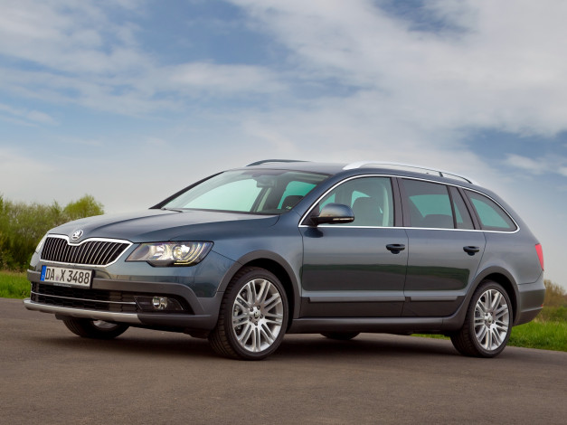 Обои картинки фото автомобили, skoda, outdoor, 2014г, combi, superb