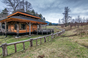 Картинка города -+здания +дома дом загородный