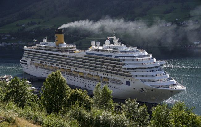 Обои картинки фото costa fortuna, корабли, лайнеры, круиз, лайнер