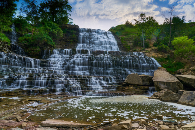 Обои картинки фото природа, водопады, водопад, лес, река