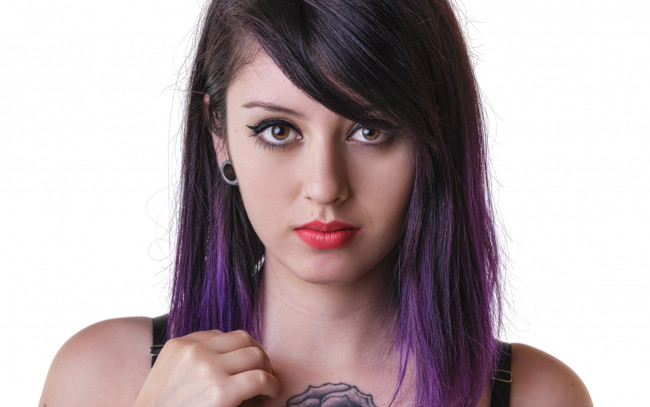 Обои картинки фото девушки, -unsort , лица,  портреты, тату, лицо