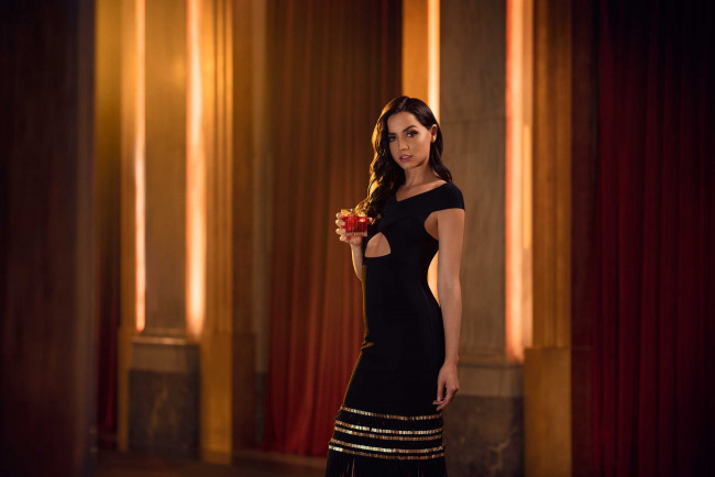 Обои картинки фото ana de armas, девушки, ана, селия, де, армас, касо, женщина, актриса, ana, de, armas, 2019, знаменитости