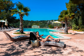 Картинка девушки adriana+chechik adriana chechik