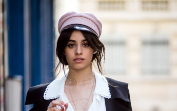 Картинка музыка camila+cabello цепочка