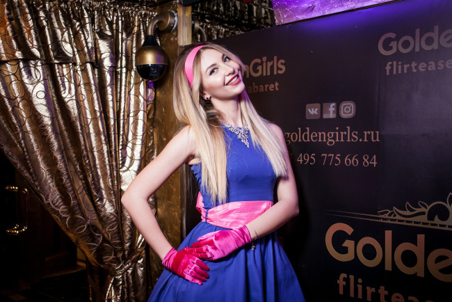 Обои картинки фото девушки, - блондинки,  светловолосые, golden, girls, ночной, клуб, модель