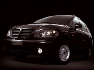 Картинка автомобили ssang yong
