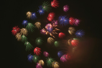 Картинка разное салюты фейерверки салют