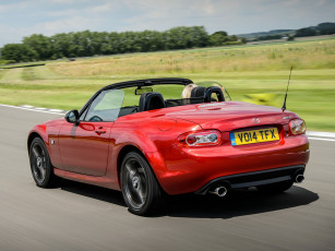 Картинка автомобили mazda красная 2014г nc3 uk-spec 25th anniversary mx-5