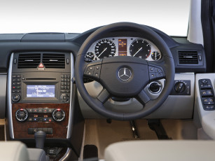 Картинка автомобили спидометры торпедо b 200 mercedes-benz w245 эau-spec