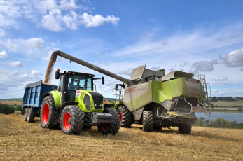 обоя техника, комбайны, жатва