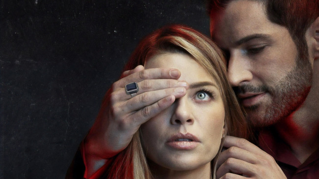 Обои картинки фото кино фильмы, lucifer , сериал, перстень