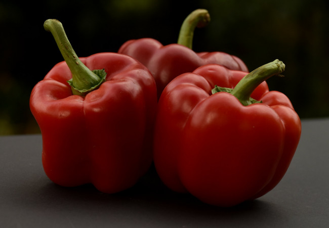 Обои картинки фото еда, перец, снедь