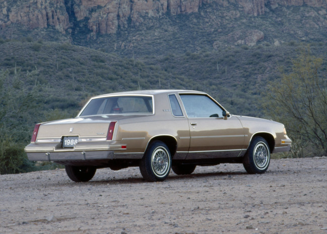 Обои картинки фото автомобили, oldsmobile
