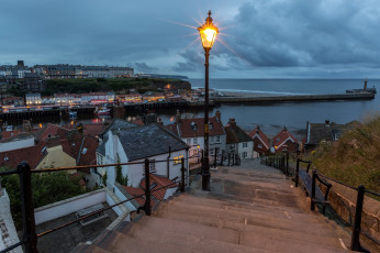 Картинка whitby north+yorkshire england города -+огни+ночного+города north yorkshire