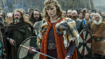 Картинка кино+фильмы vikings+ 2013 +сериал alyssa sutherland queen aslaug