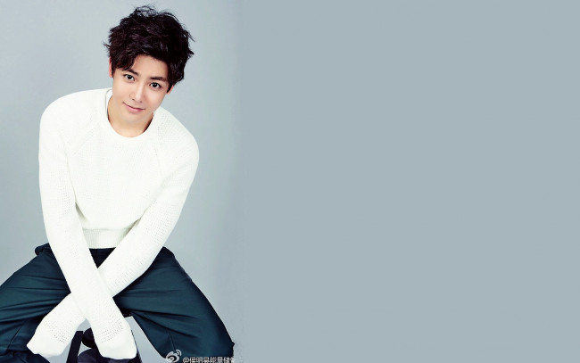 Обои картинки фото мужчины, hou ming hao, актер, свитер