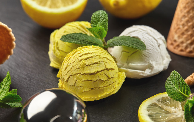 Обои картинки фото еда, мороженое,  десерты, мята, лимонное, лимон