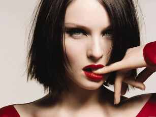 Картинка sophie ellis bextor музыка губы брюнетка